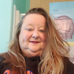 Meet your Posher, Dee